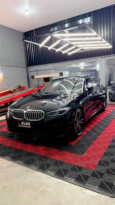 BMW 320i 2.0 16V TURBO FLEX M SPORT AUTOMÁTICO BMW 320i 2.0 16V TURBO FLEX M SPORT AUTOMÁTICO